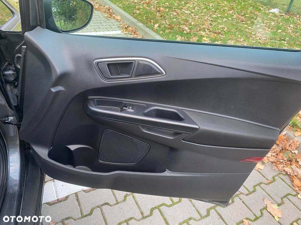 Ford B-MAX - 13