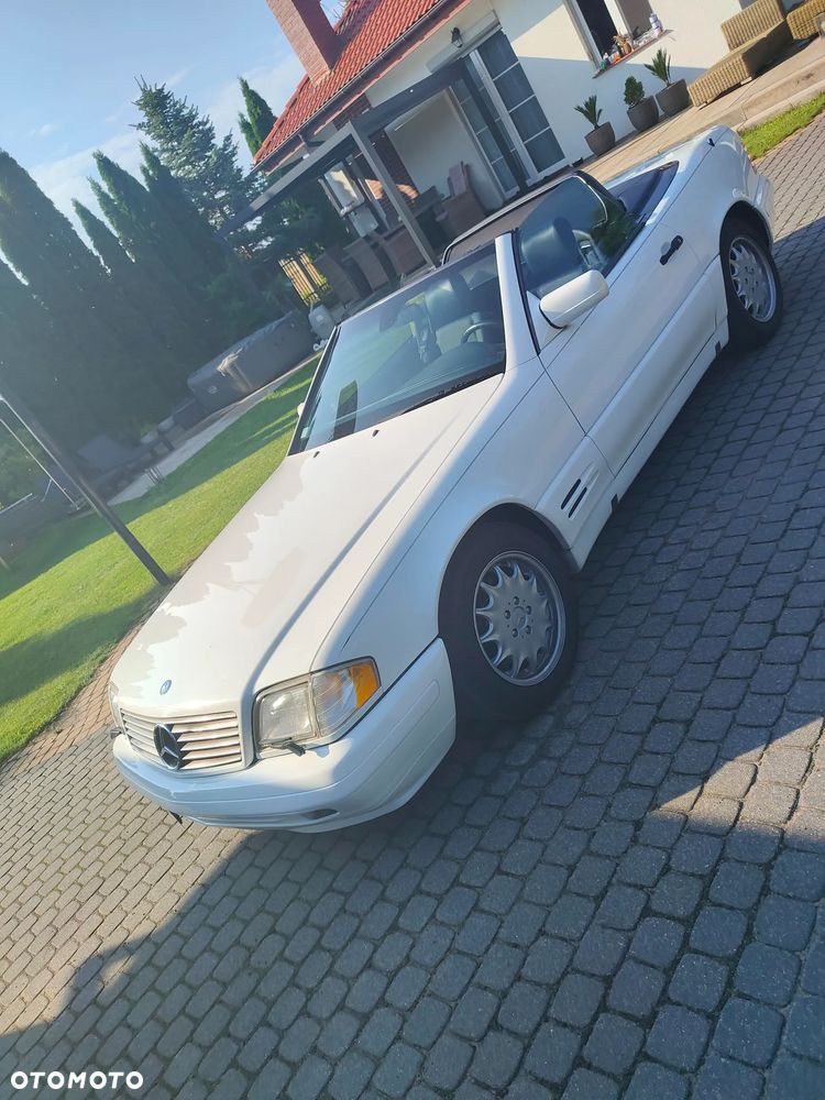 Mercedes-Benz SL - 1