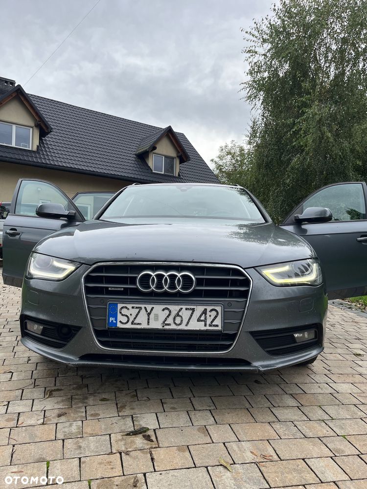 Audi A4 Avant 2.0 TDI Quattro S tronic - 13