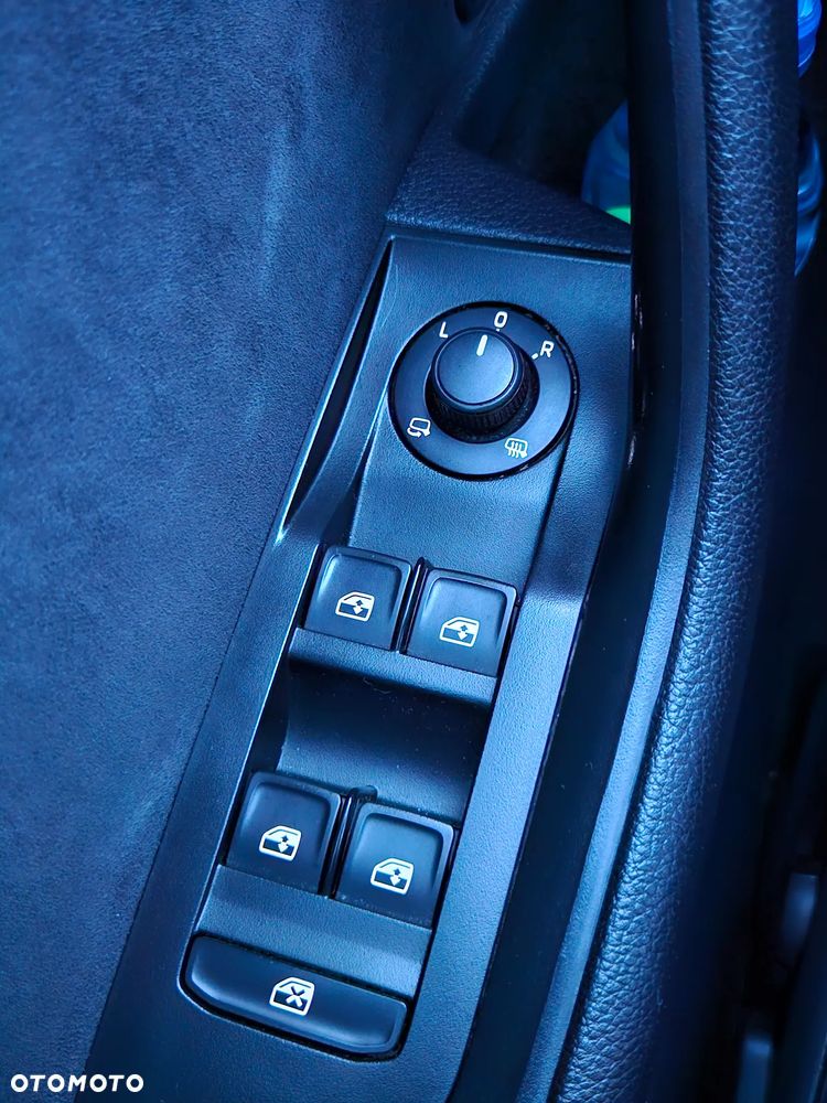 Skoda Superb 2.0 TDI 4x4 Sportline DSG - 23