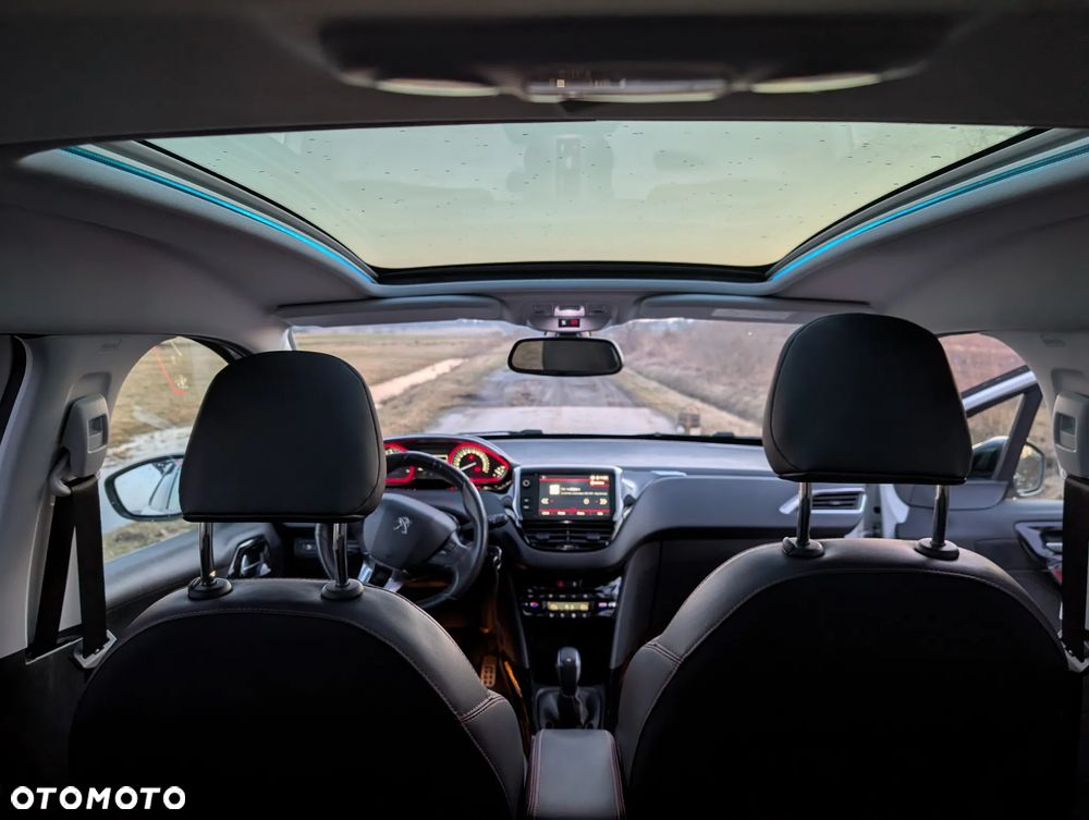 Peugeot 2008 PureTech 110 Stop&Start GT-Line Edition - 14