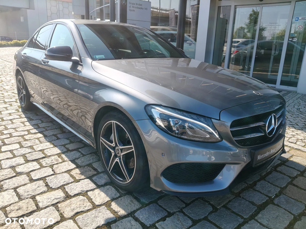 Mercedes-Benz Klasa C 200 4-Matic 9G-TRONIC