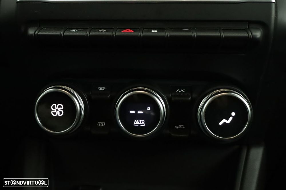 Renault Captur 1.0 TCe Techno Bi-Fuel - 13