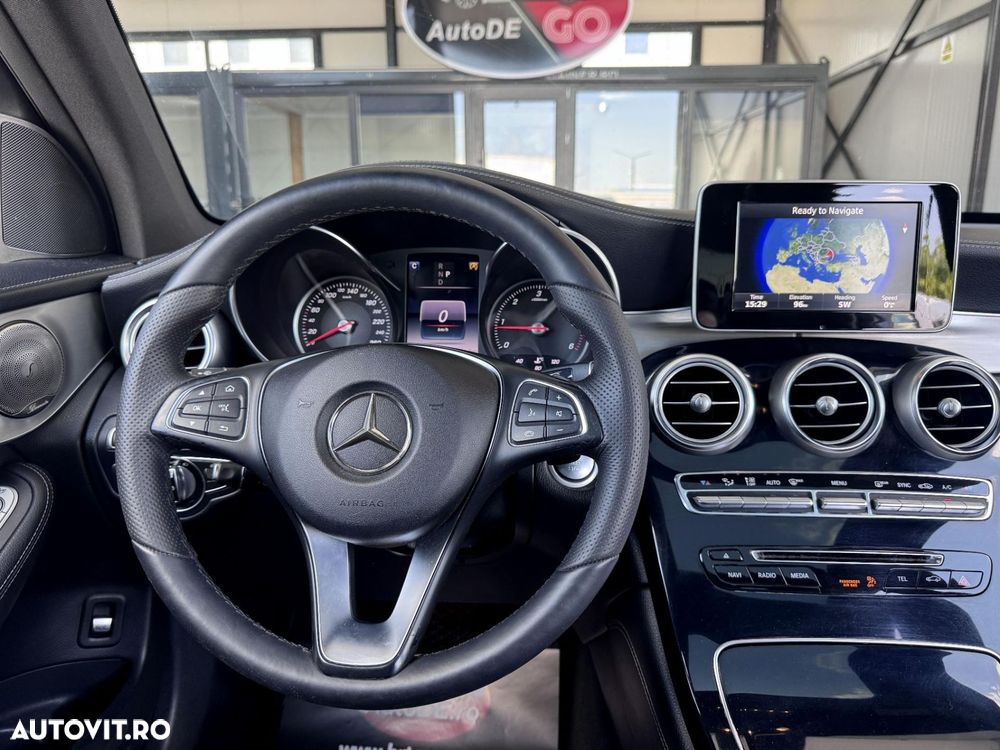 Mercedes-Benz GLC - 11