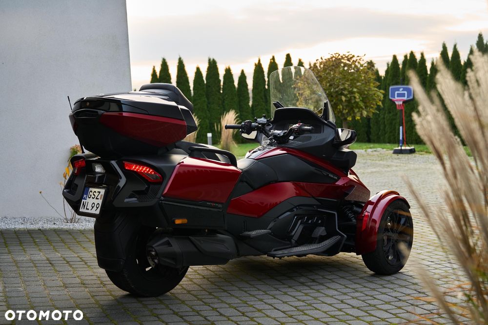 Can-Am Spyder - 7