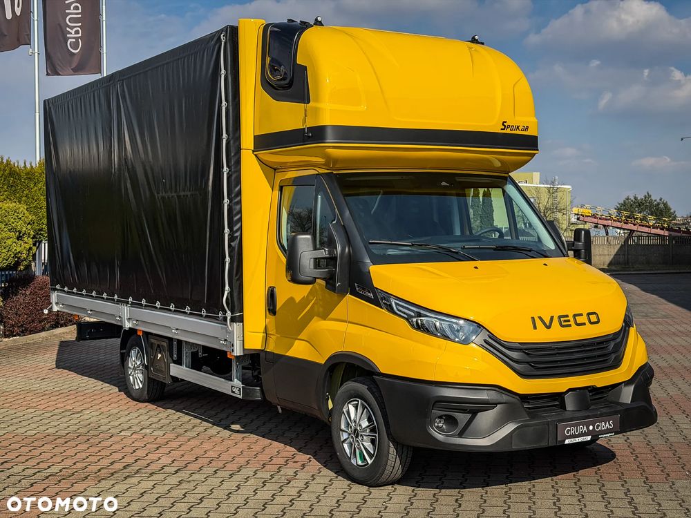 Iveco Daily plandeka 10ep, sypialnia - 6