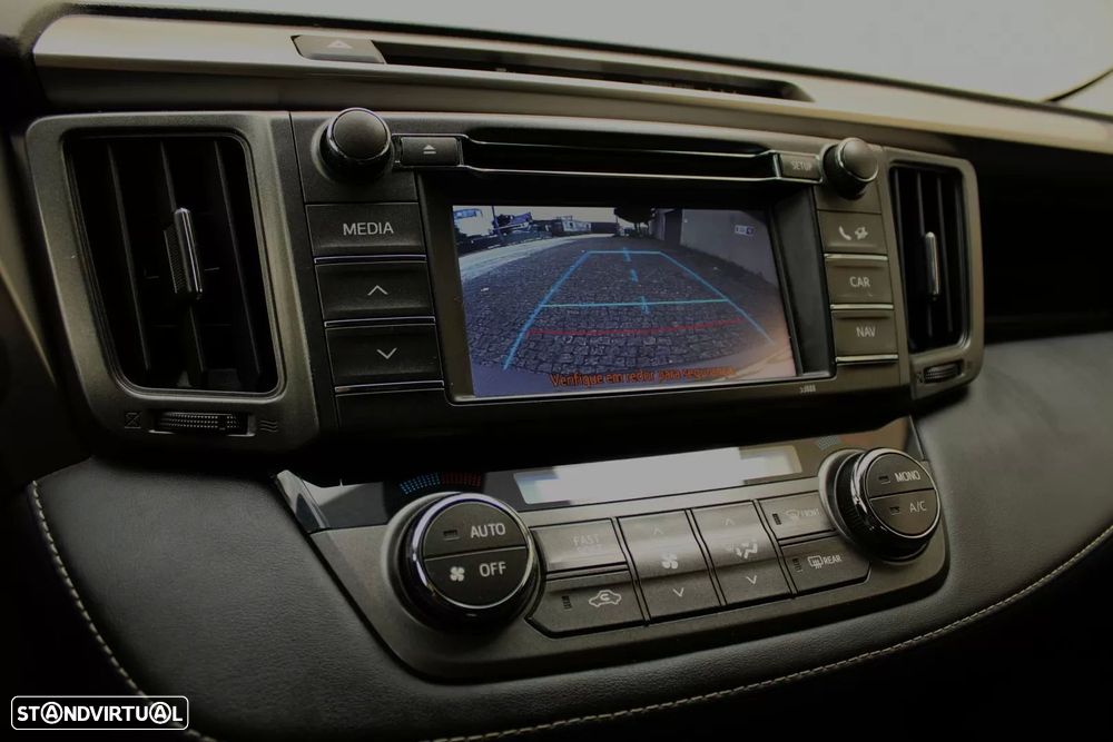 Toyota RAV4 2.0 D-4D Comfort+GPS - 8