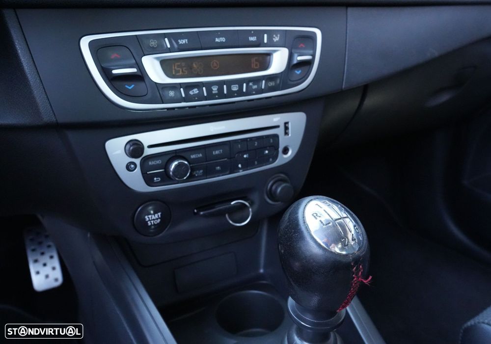 Renault Mégane Coupe 1.6 dCi GT Line SS - 30