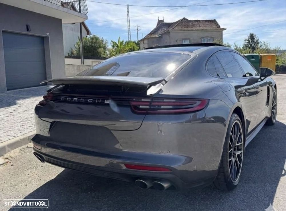 Porsche Panamera 4 S - 5