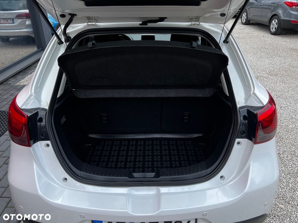 Mazda 2 SKYACTIV-G 115 i-ELOOP White Edition - 31