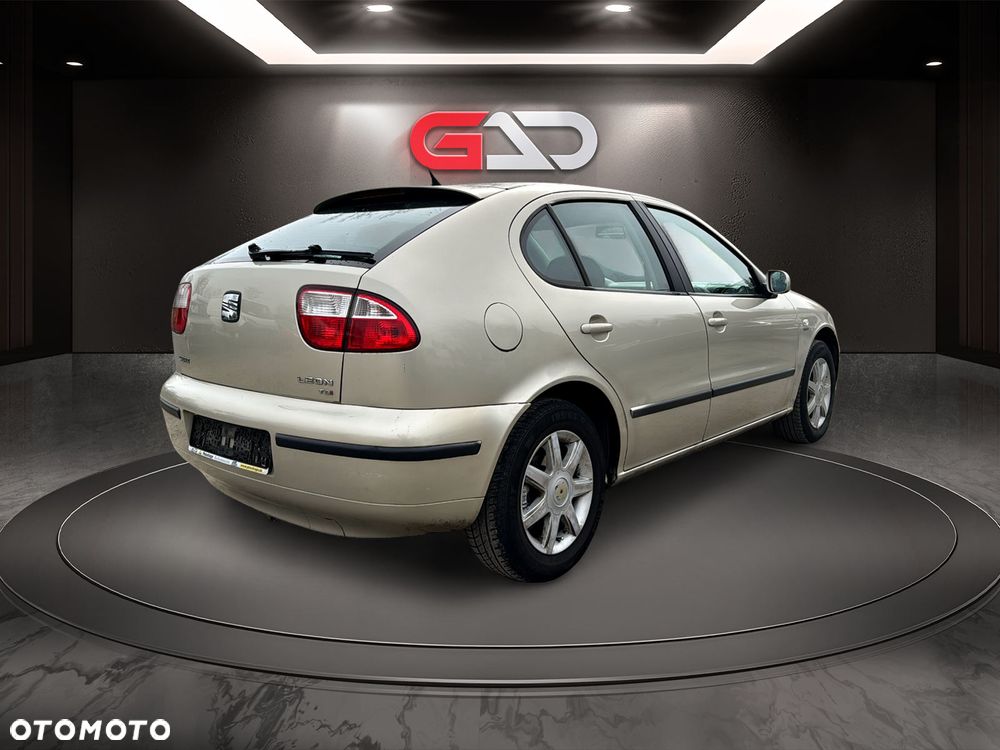 Seat Leon 1.9 TDI Signo - 9