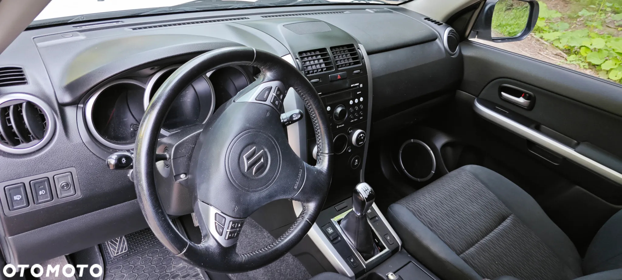 Suzuki Grand Vitara - 13