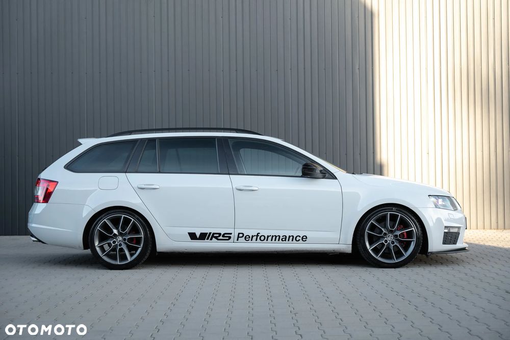 Skoda Octavia 2.0 TDI RS DSG - 6