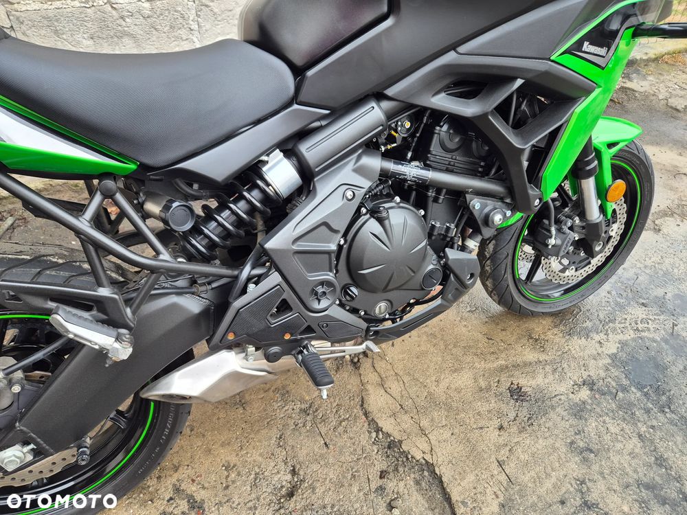 Kawasaki Versys 650 - 21