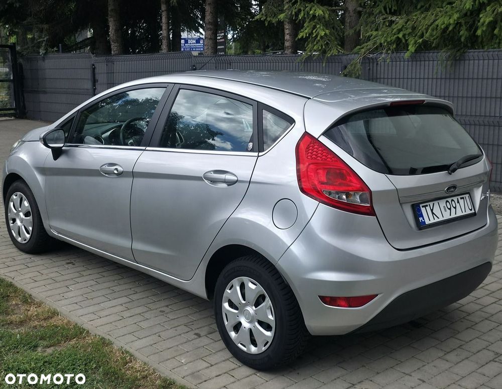 Ford Fiesta - 4