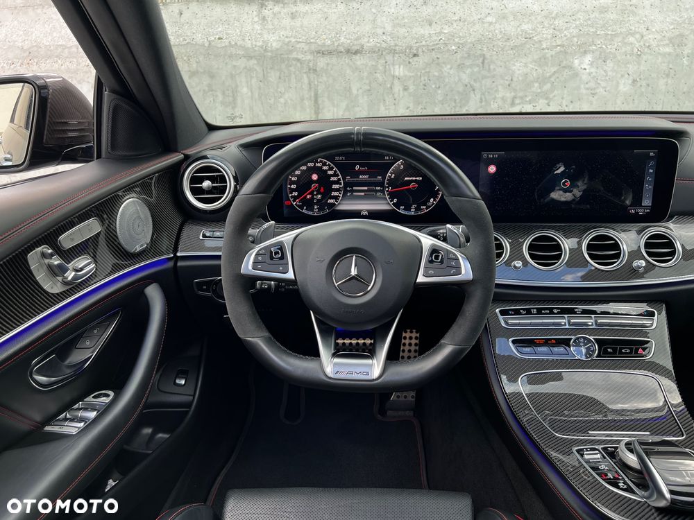 Mercedes-Benz Klasa E 43 AMG 4-Matic - 12