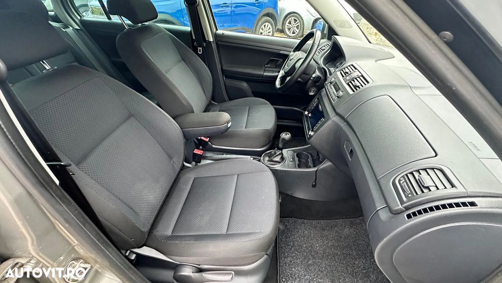 Skoda Fabia 1.2 TSI Ambiente - 26