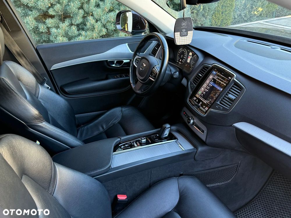 Volvo XC 90 B5 D AWD Momentum Pro - 13
