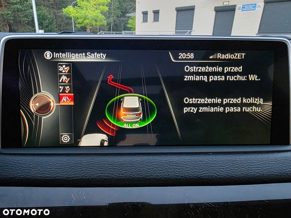 BMW X5 3.5i xDrive - 23