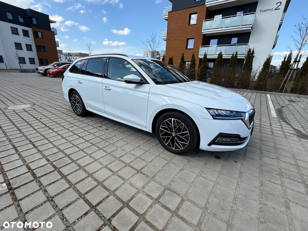 Skoda Octavia 2.0 TDI Ambition DSG - 6