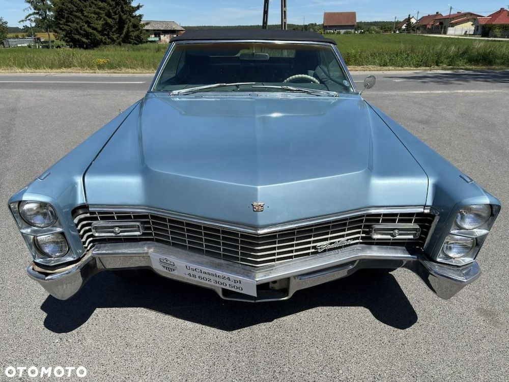 Cadillac Deville - 3