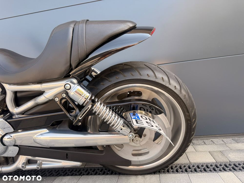 Harley-Davidson V-Rod Street Rod - 19