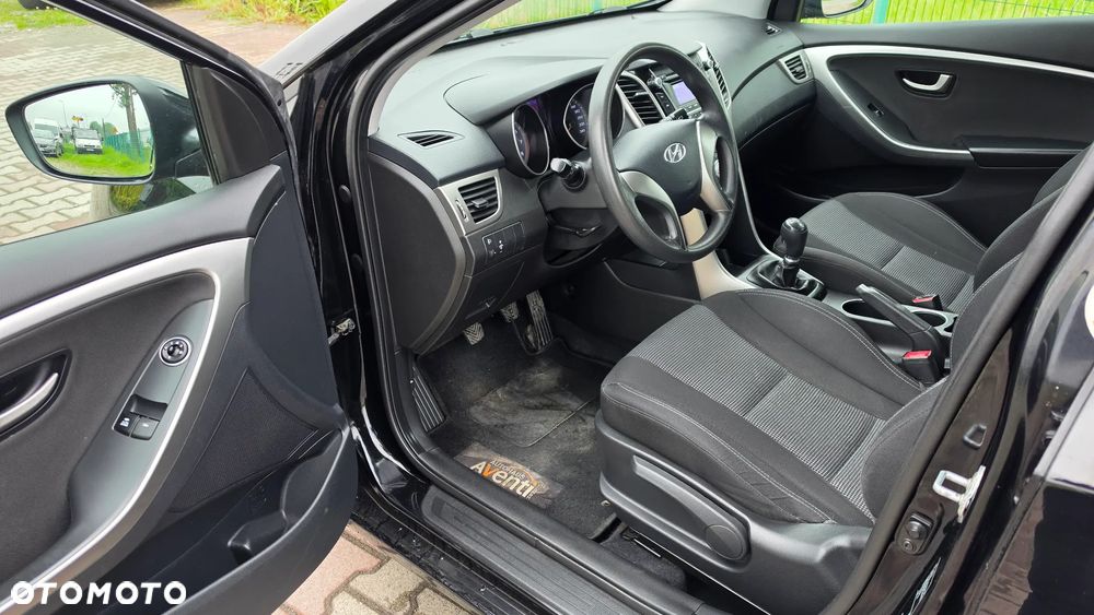 Hyundai i30 1.4 Classic - 10