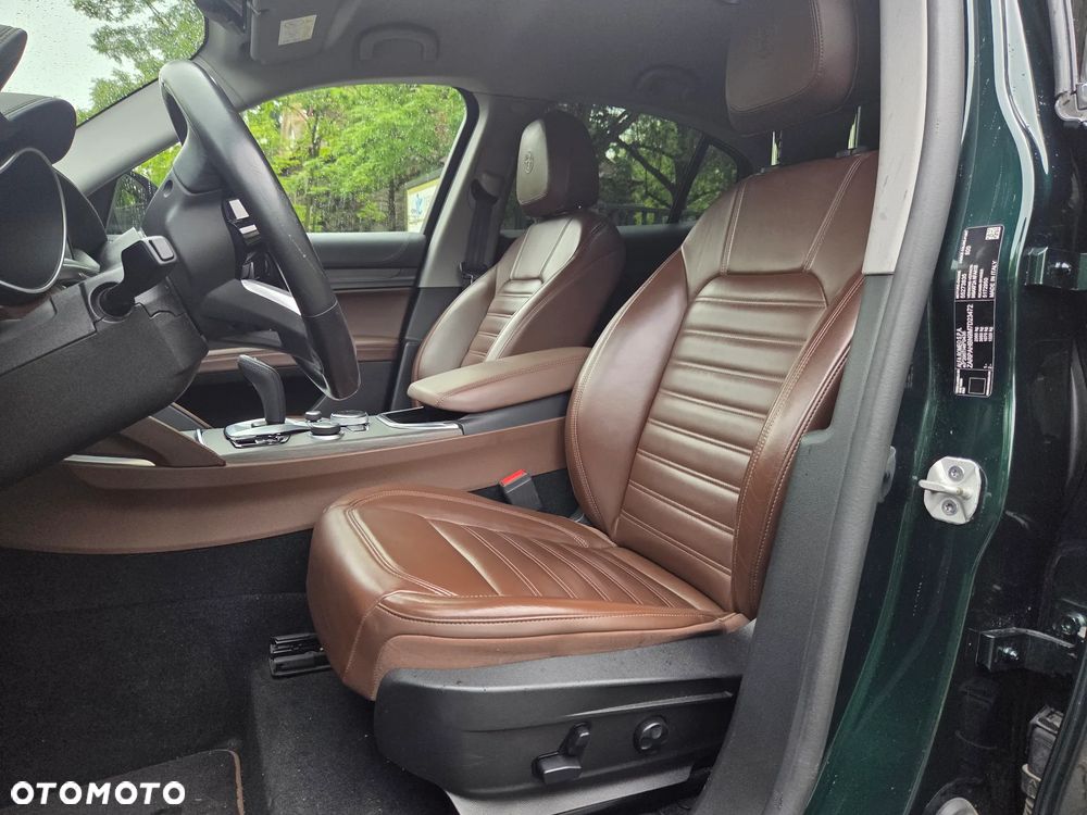 Alfa Romeo Stelvio 2.0 Turbo TI Q4 - 21