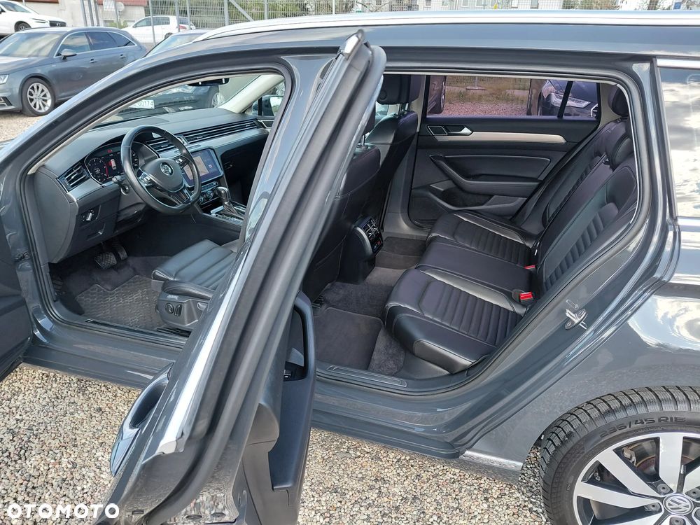 Volkswagen Passat 2.0 TDI BMT Highline DSG - 25
