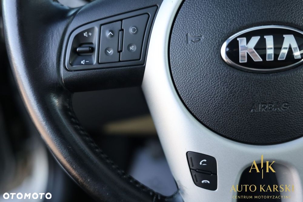 Kia Venga - 22