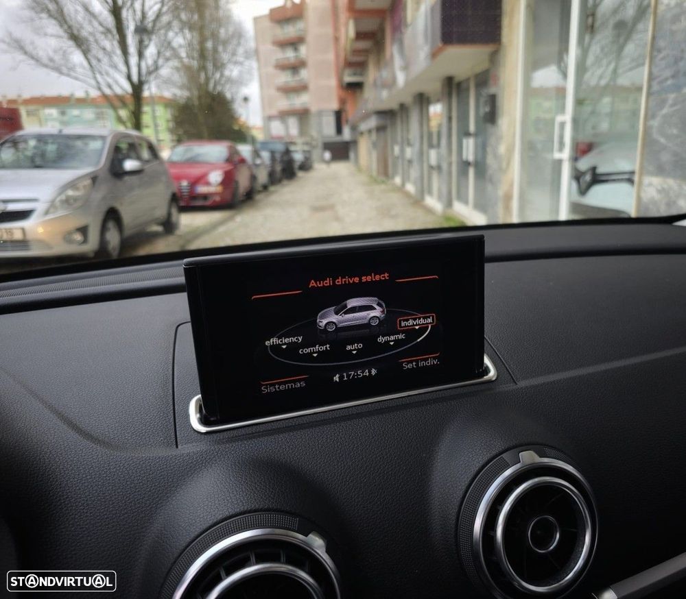 Audi A3 Sportback 1.6 TDI Sport - 17