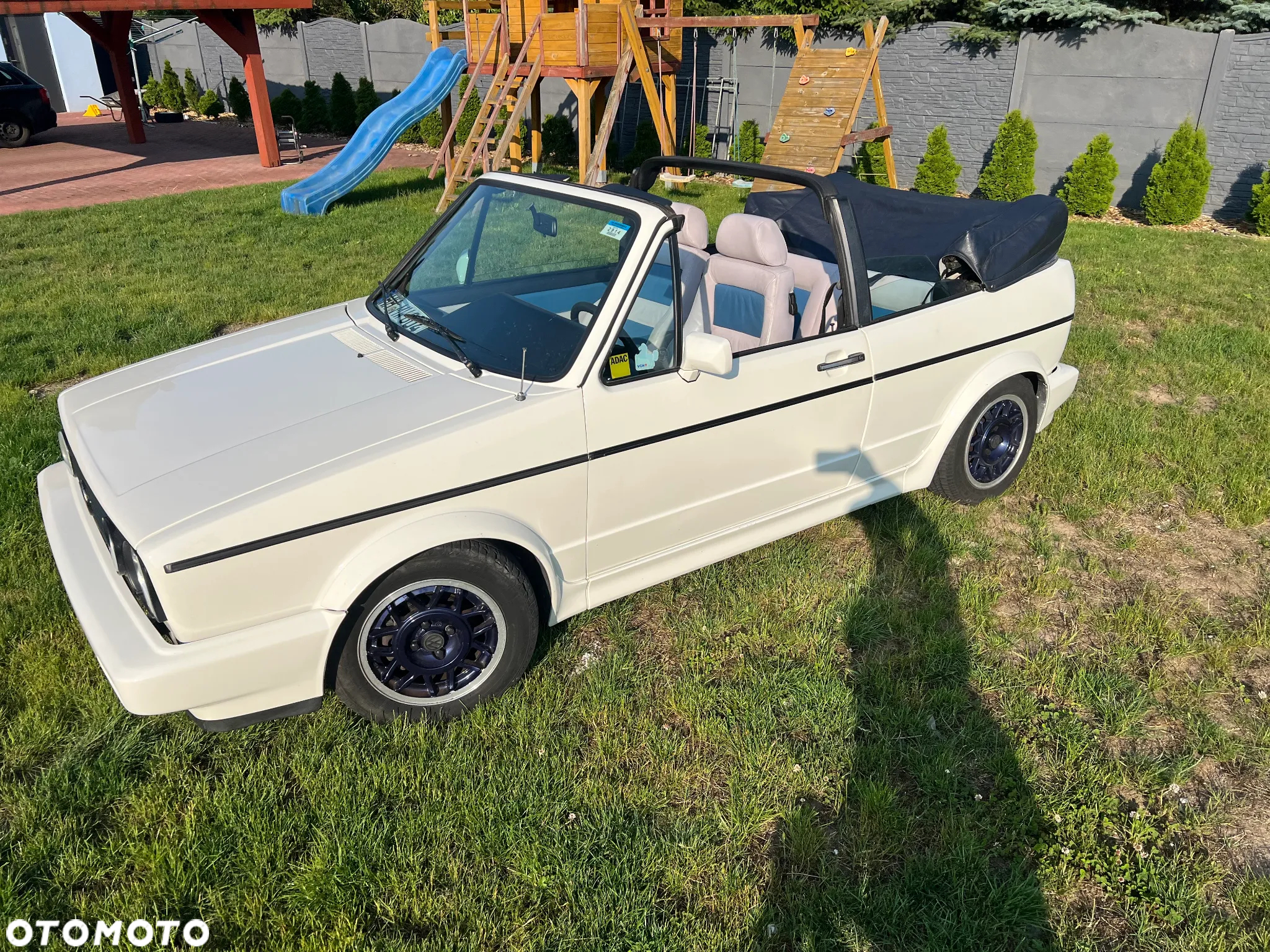 Volkswagen Golf - 11
