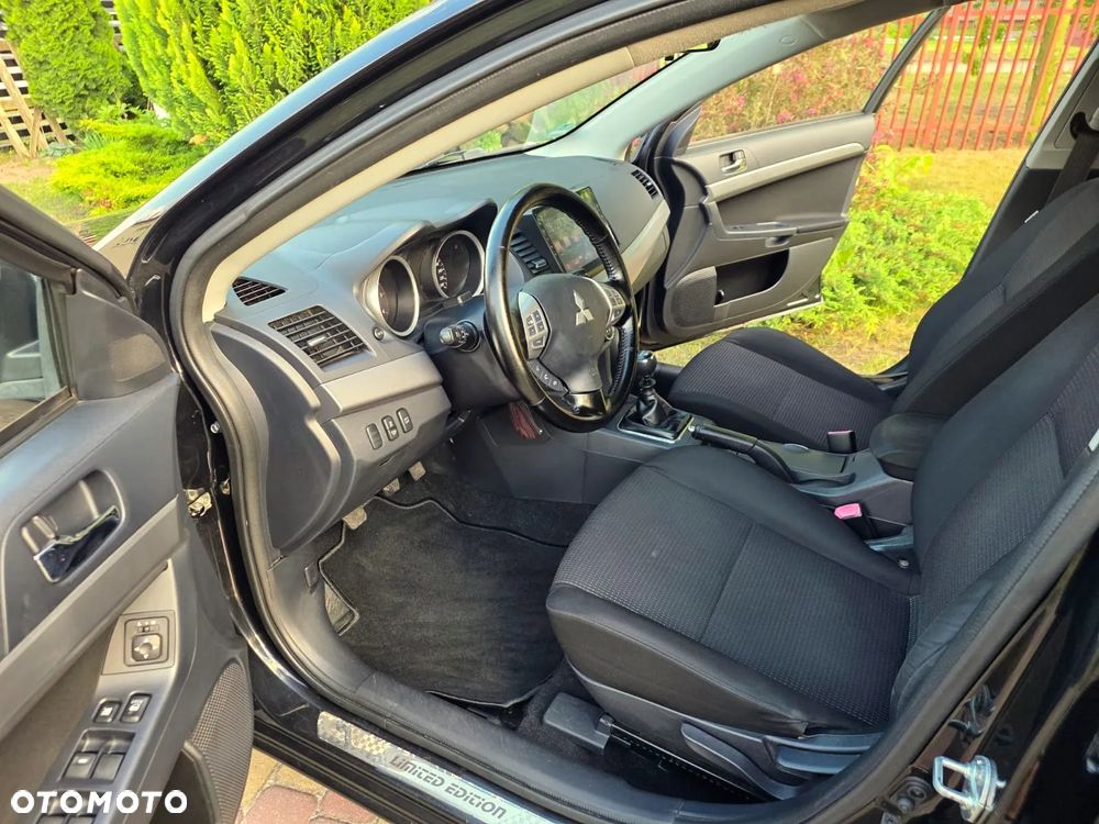 Mitsubishi Lancer 1.8 DID Instyle NAVI - 18