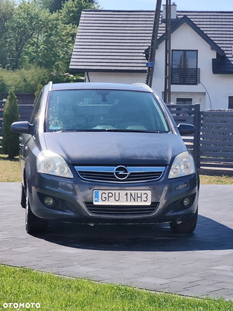 Opel Zafira 1.7 CDTI - 19
