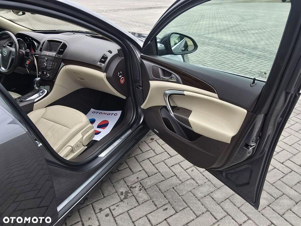 Opel Insignia - 26