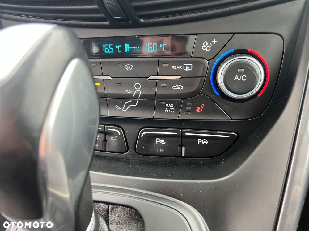 Ford Kuga 2.0 TDCi 4x4 Vignale - 14