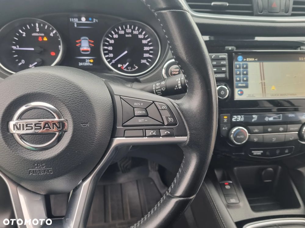 Nissan Qashqai 1.6 dCi Tekna - 26