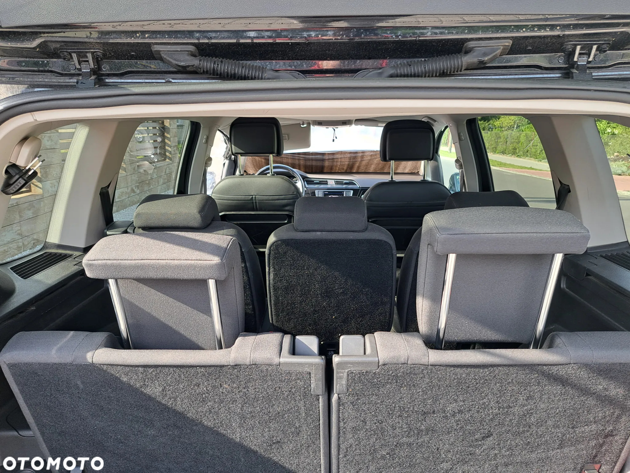 Volkswagen Touran 1.2 TSI (BlueMotion Technology) Trendline - 12