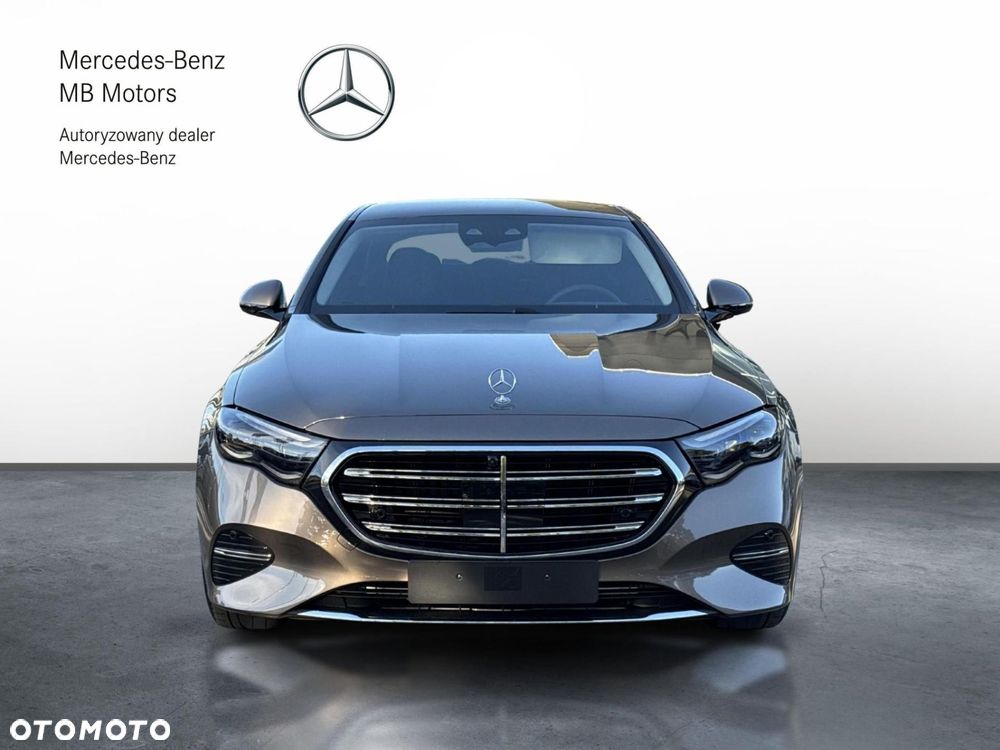 Mercedes-Benz Klasa E - 8