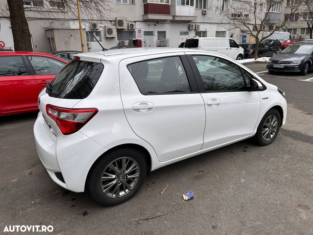 Toyota Yaris 1.5 VVT-i HSD Luna - 9