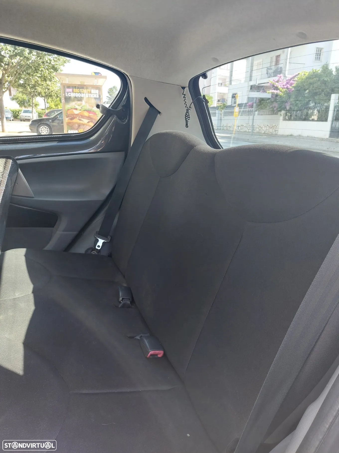 Toyota Aygo 1.0 - 7
