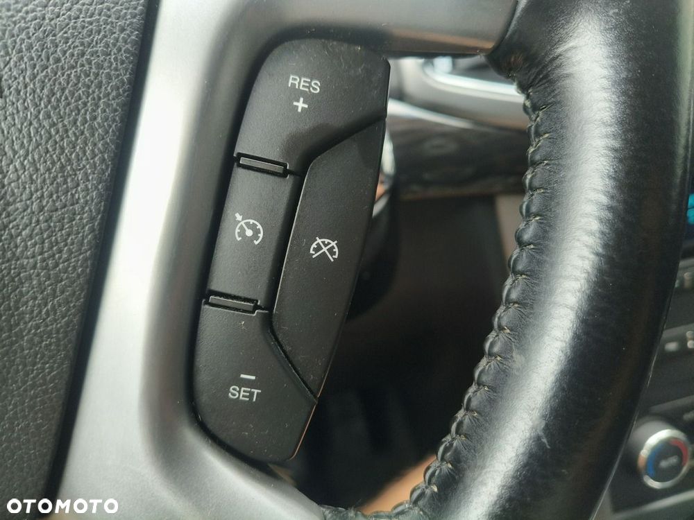 Chevrolet Captiva - 18