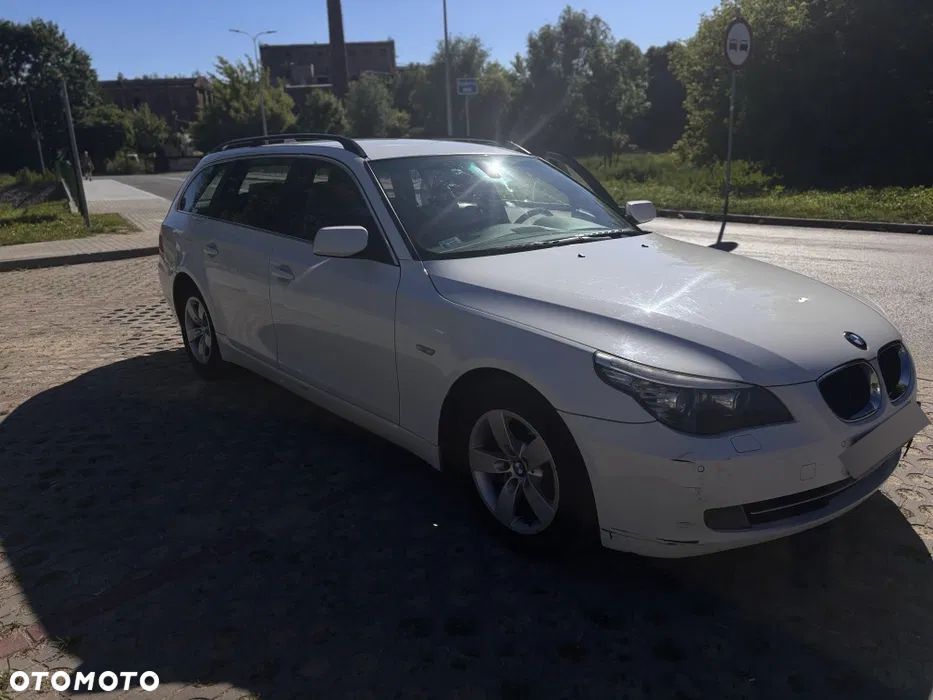BMW Seria 5 520d - 2
