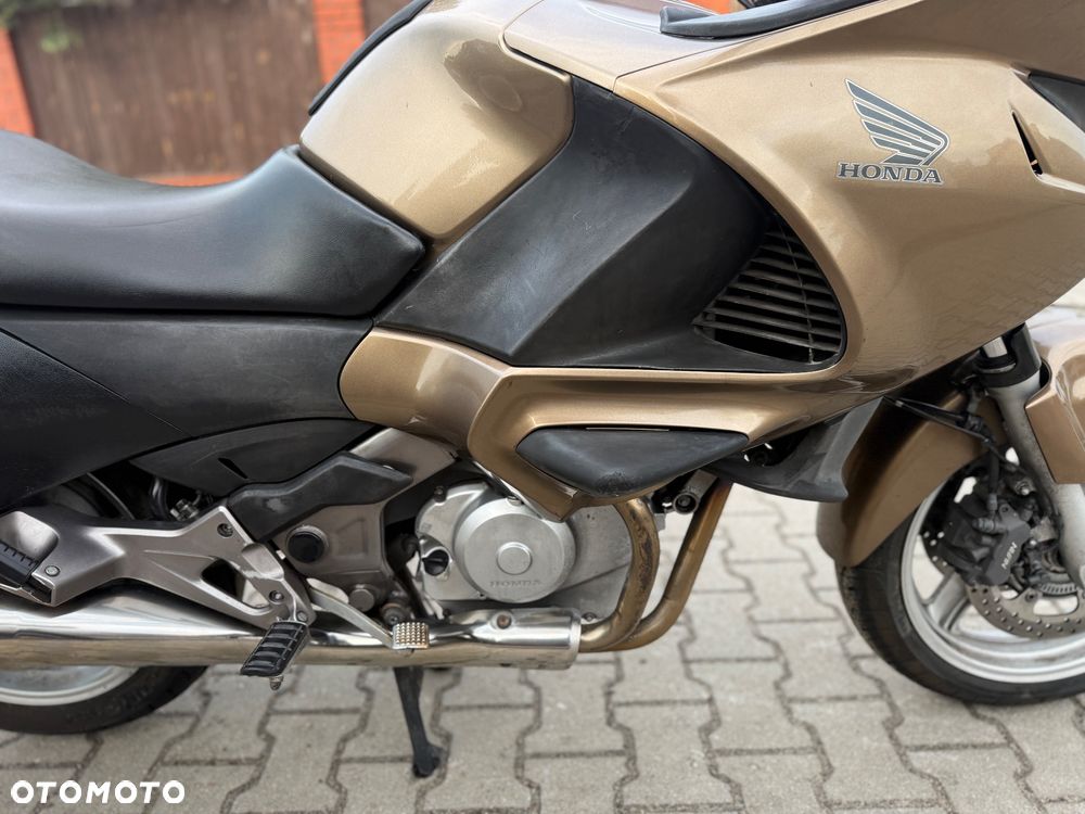 Honda Deauville - 8