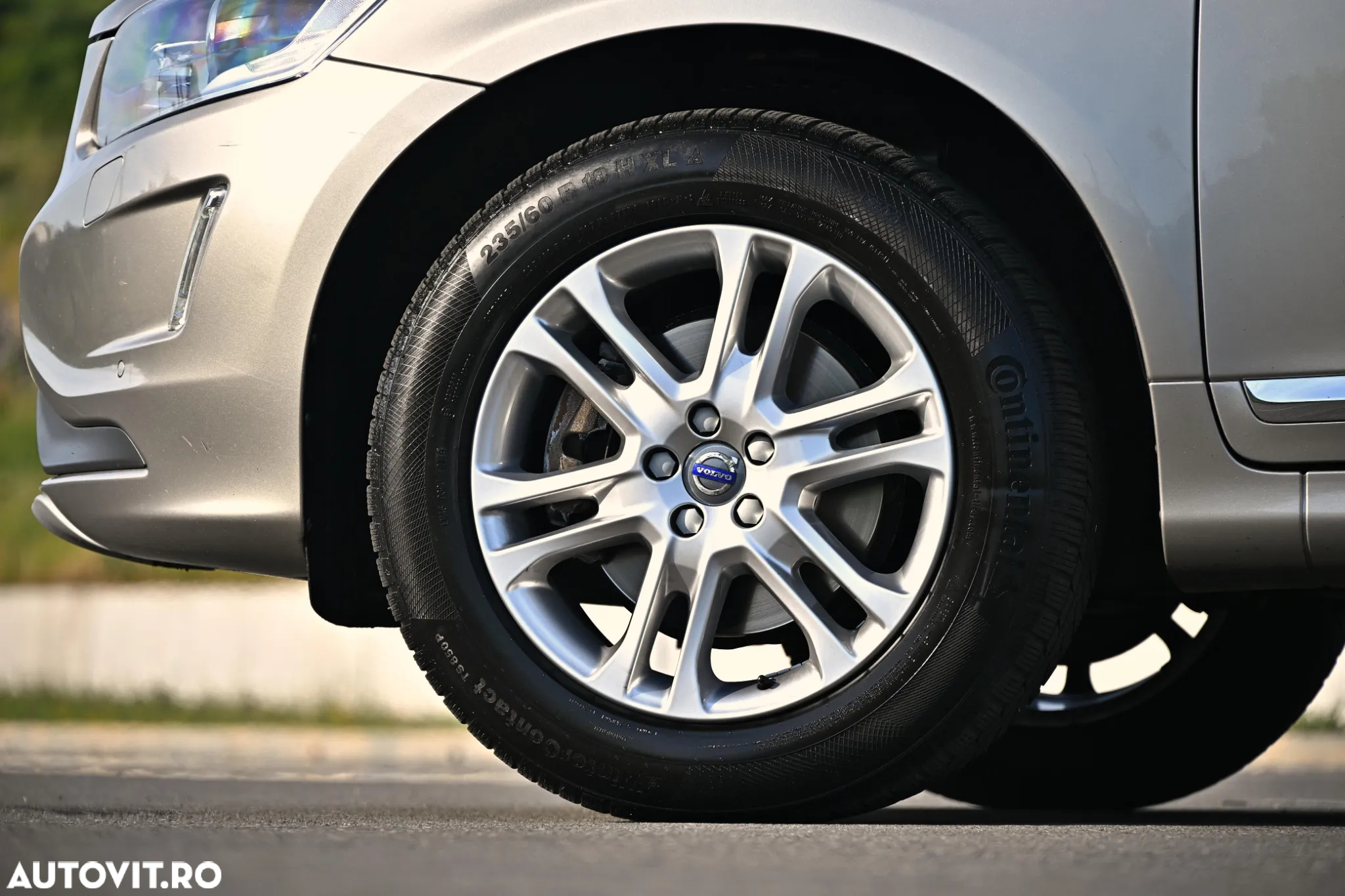 Volvo XC 60 D4 Geartronic Summum - 28