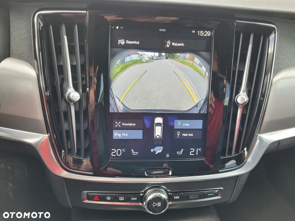 Volvo V90 D4 Geartronic Momentum - 25