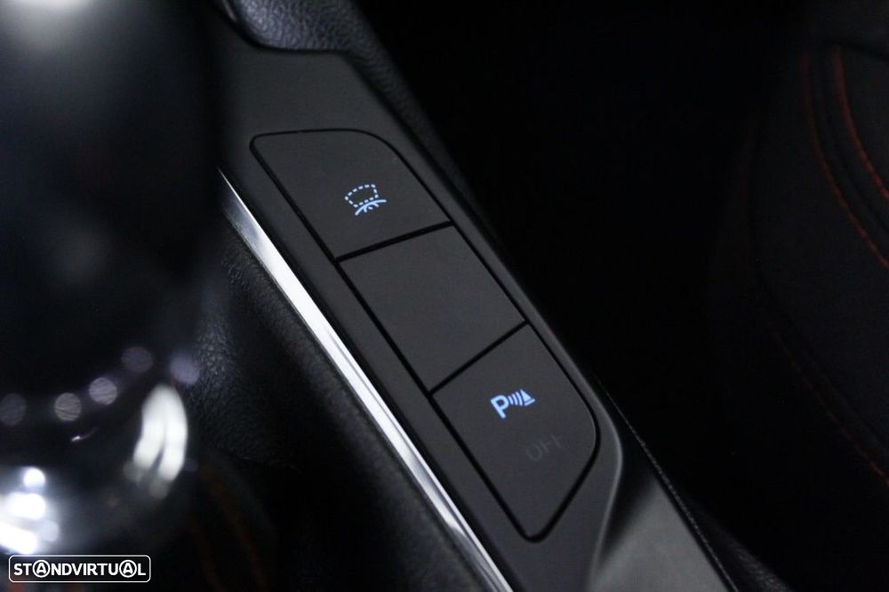 Ford Kuga 1.5 TDCi EcoBlue ST-Line - 32