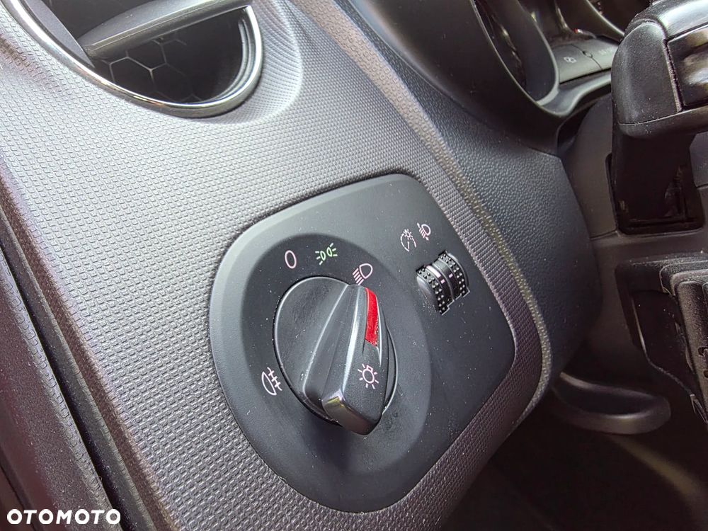 Seat Ibiza 1.4 16V Style - 19