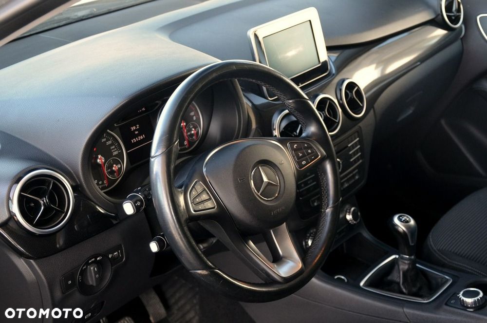 Mercedes-Benz Klasa B - 15
