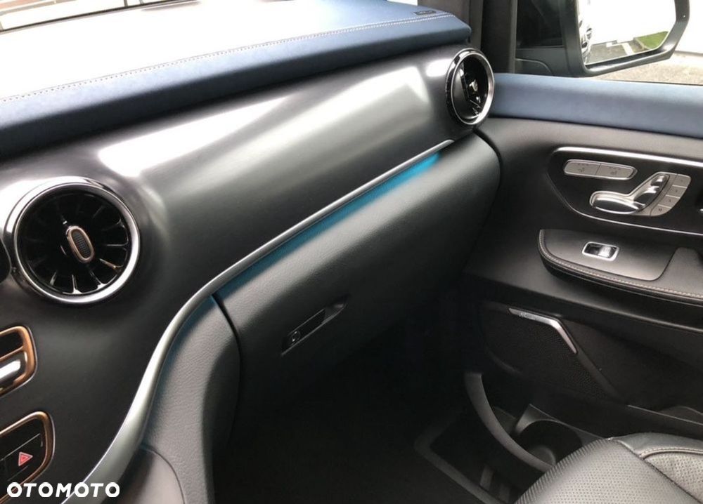 Mercedes-Benz EQV - 36